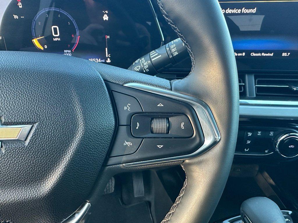 used 2025 Chevrolet Trax car, priced at $22,425