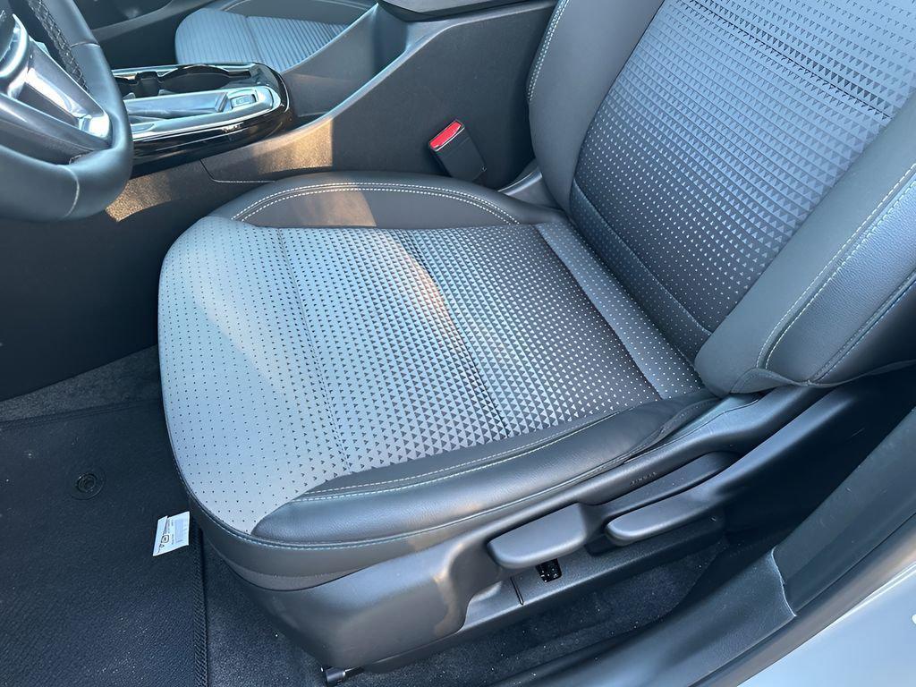 used 2025 Chevrolet Trax car, priced at $22,325