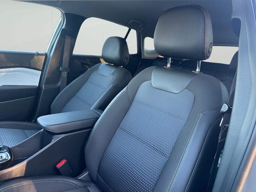 used 2025 Chevrolet Trax car, priced at $22,325