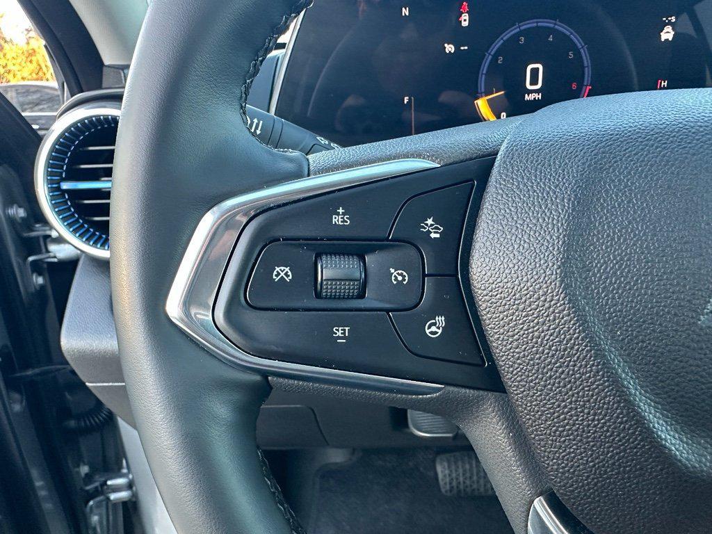 used 2025 Chevrolet Trax car, priced at $22,425