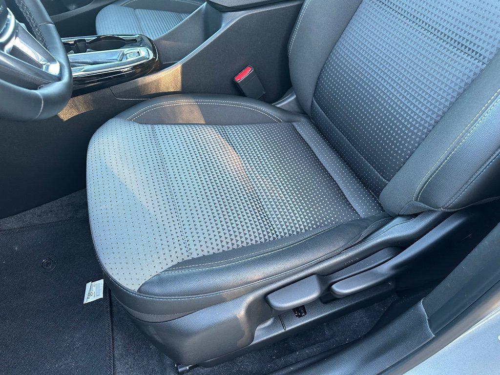 used 2025 Chevrolet Trax car, priced at $22,425