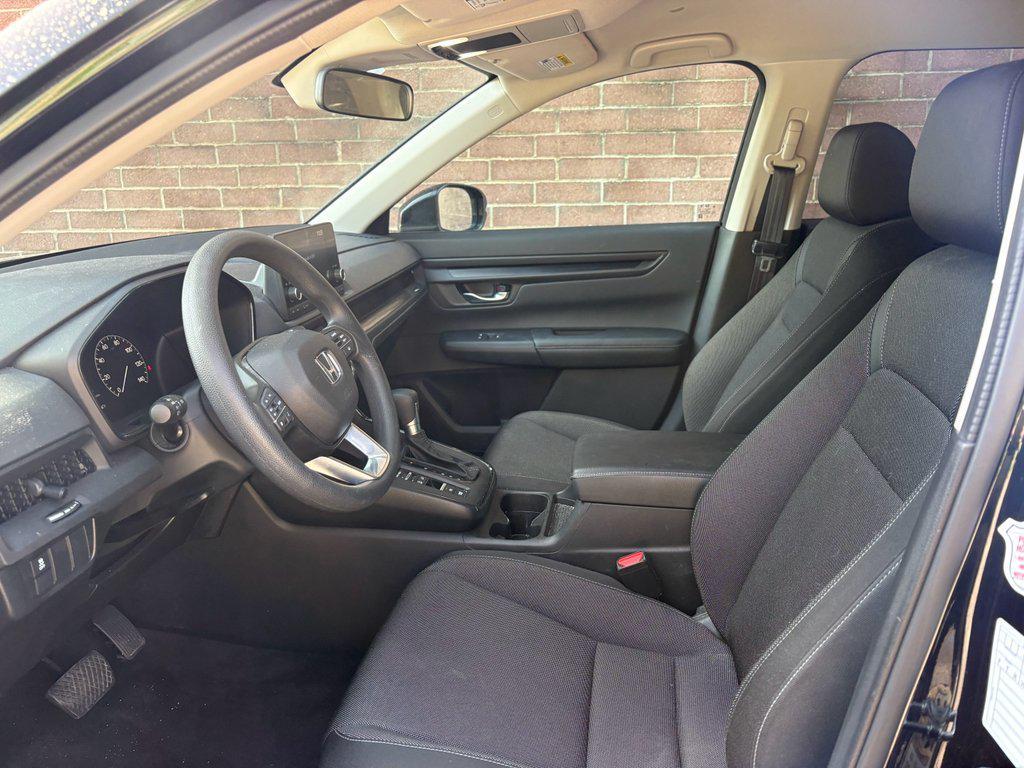 used 2025 Honda CR-V car, priced at $31,151