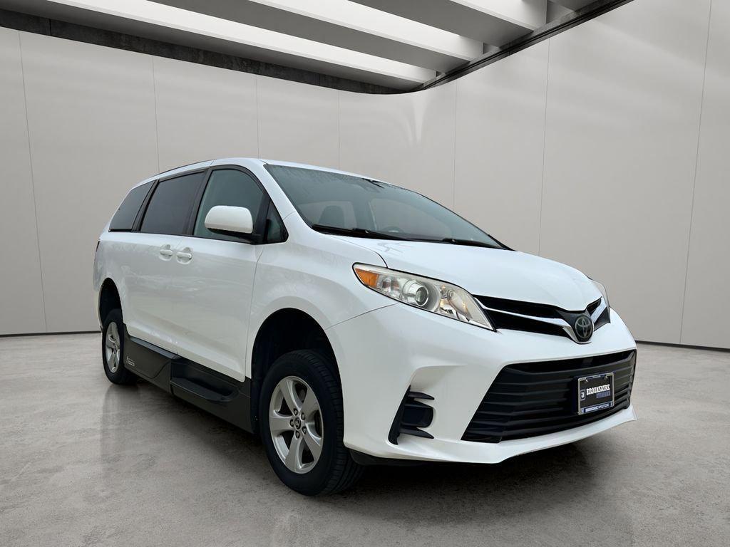used 2020 Toyota Sienna car, priced at $42,525