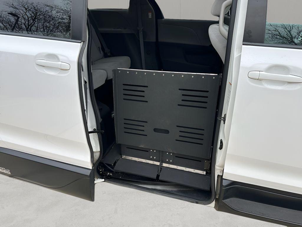 used 2020 Toyota Sienna car, priced at $42,525