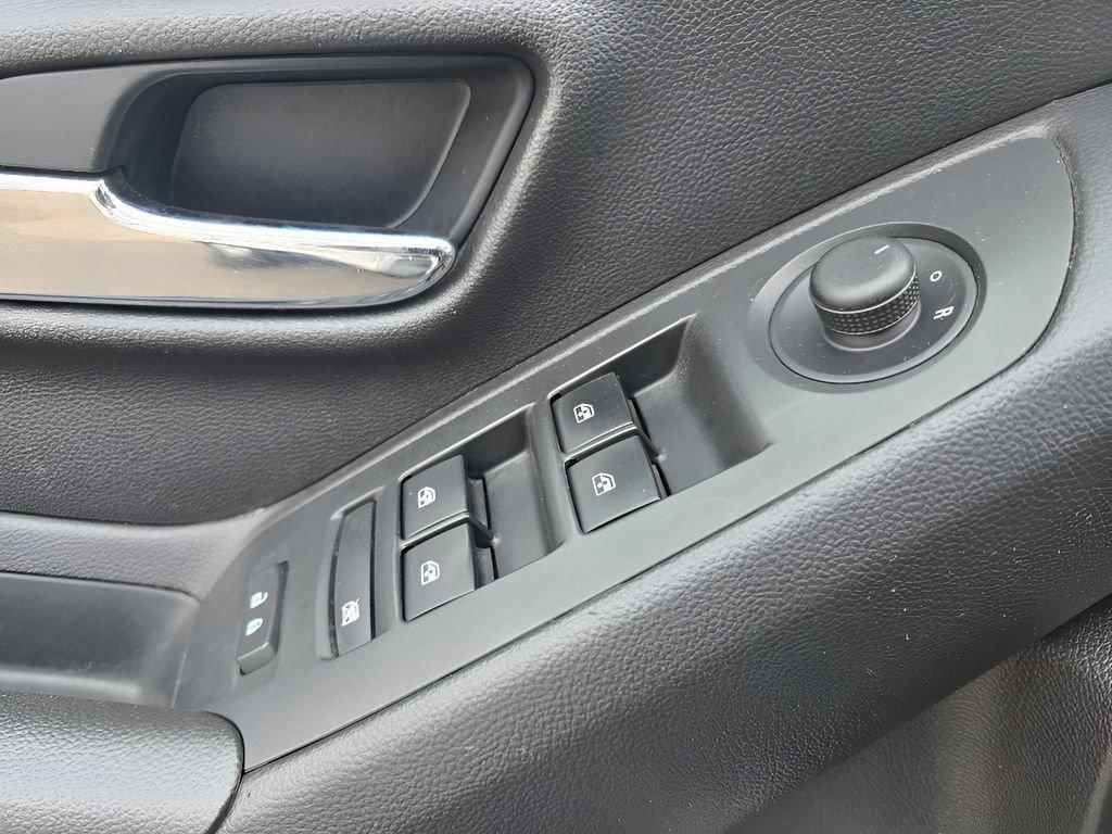 used 2020 Chevrolet Trax car, priced at $10,998