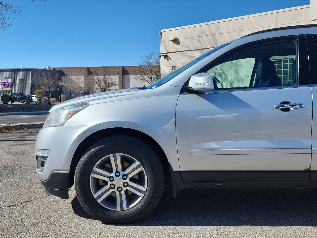 used 2016 Chevrolet Traverse car, priced at $9,477