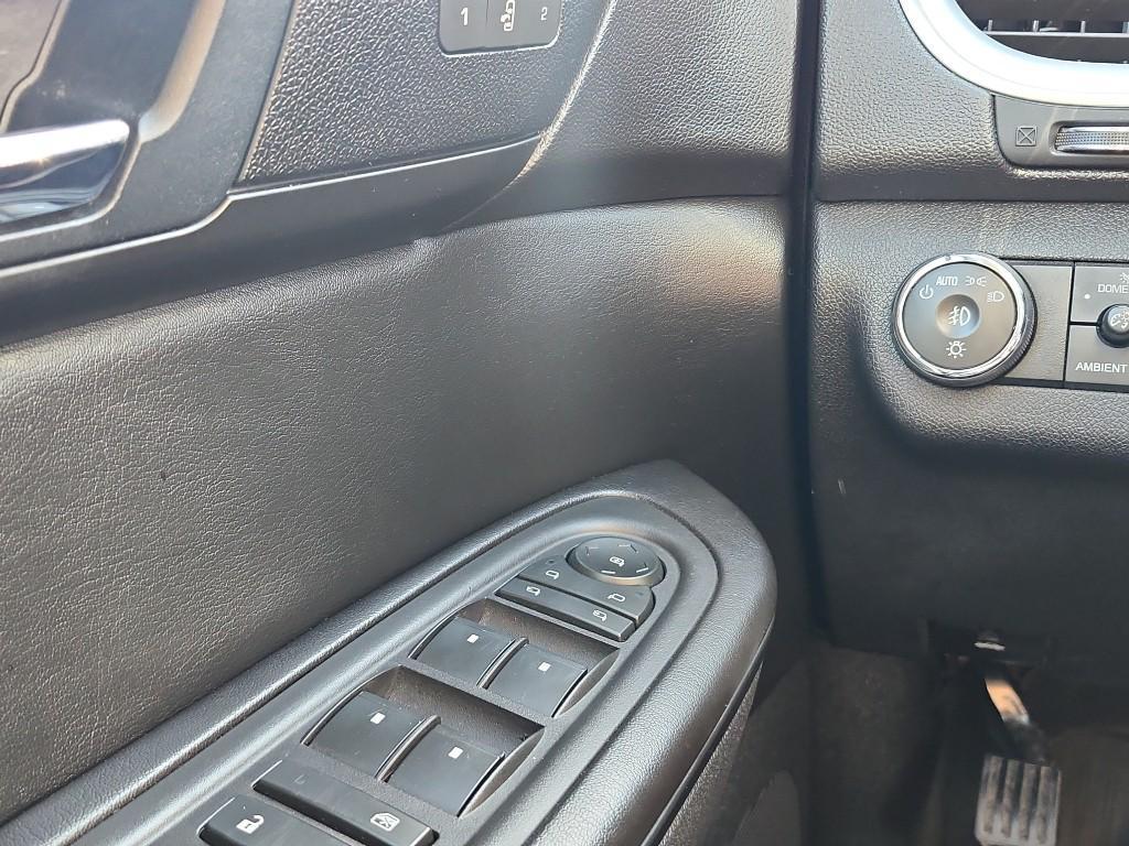 used 2016 Chevrolet Traverse car, priced at $9,477