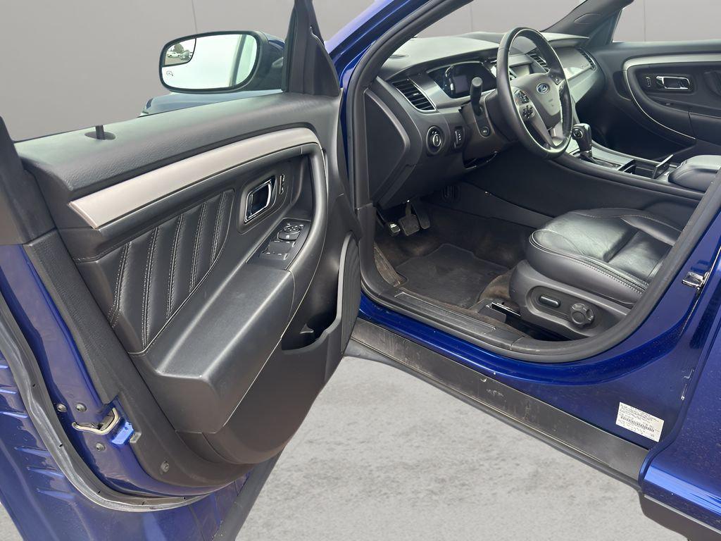 used 2013 Ford Taurus car, priced at $11,495