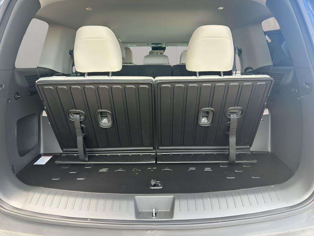 used 2025 Hyundai Santa Fe car, priced at $31,698