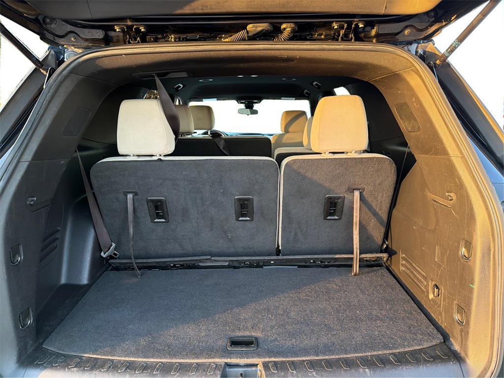 used 2022 Chevrolet Traverse car, priced at $17,720