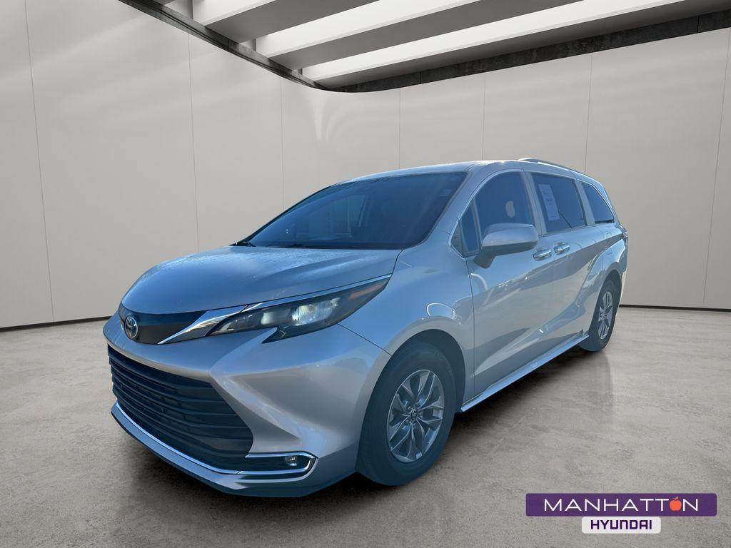 used 2024 Toyota Sienna car, priced at $34,500