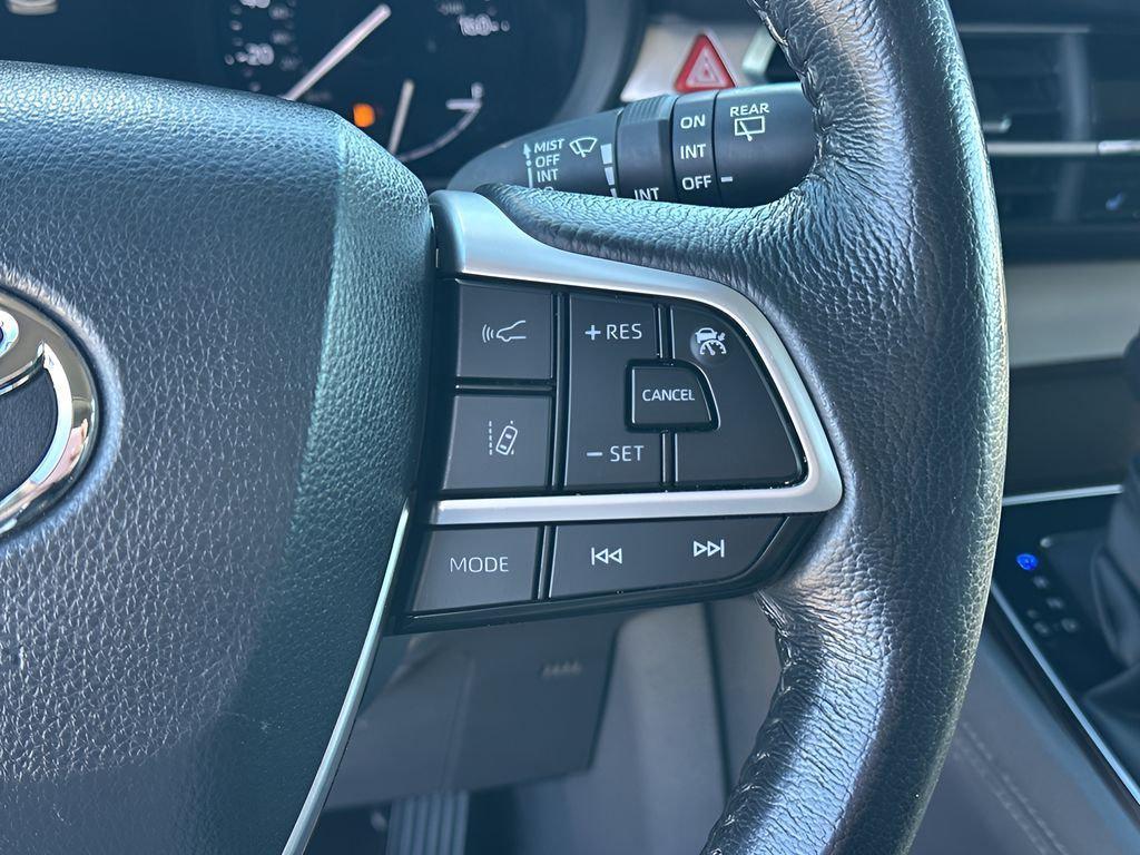 used 2024 Toyota Sienna car, priced at $34,500