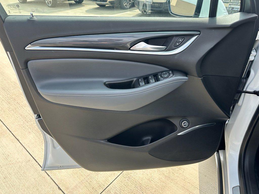 used 2024 Buick Enclave car, priced at $33,669