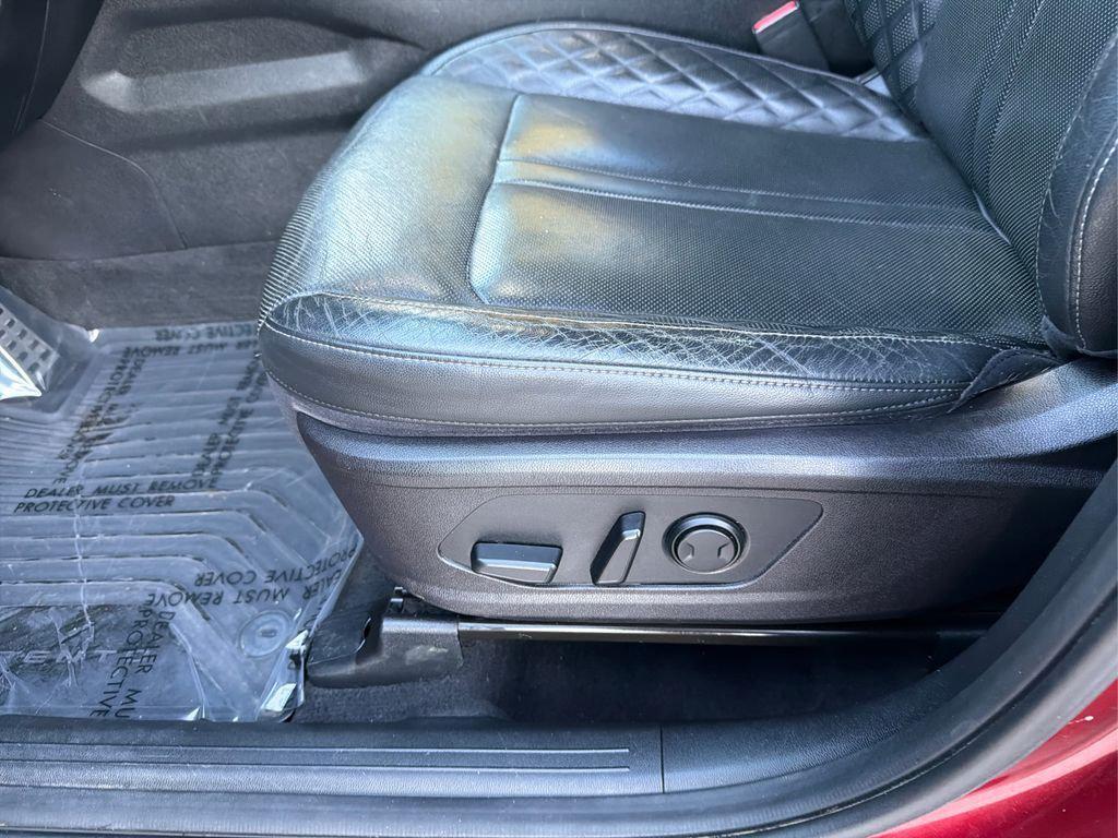 used 2021 Kia Sorento car, priced at $24,326