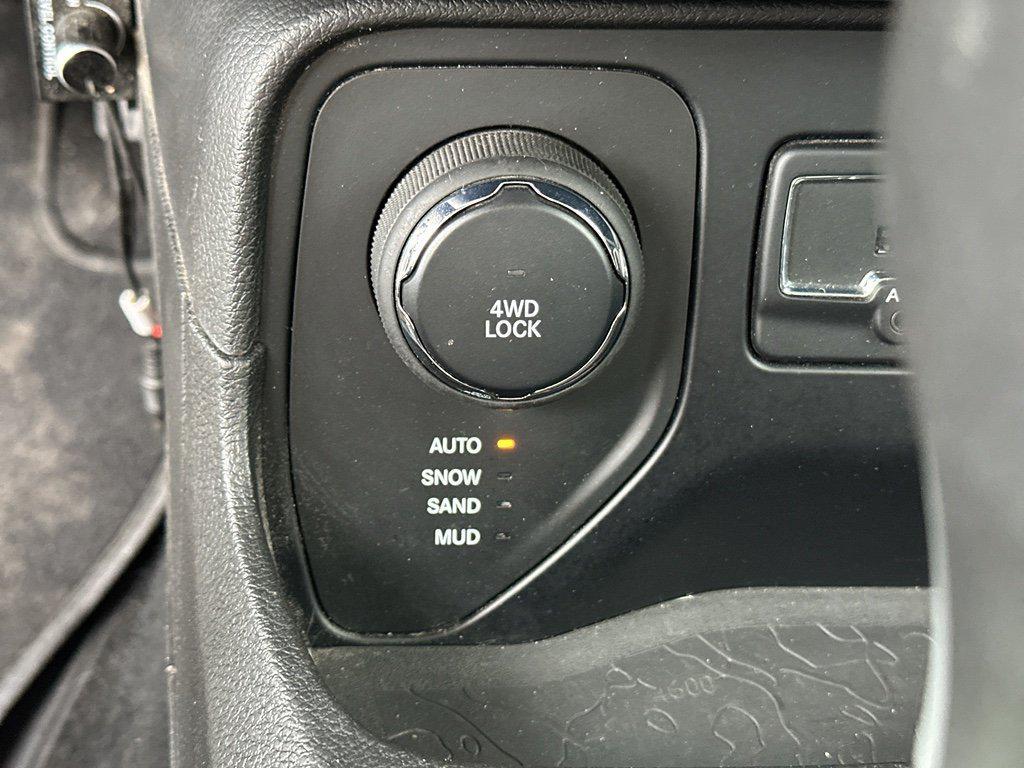 used 2016 Jeep Renegade car, priced at $12,950
