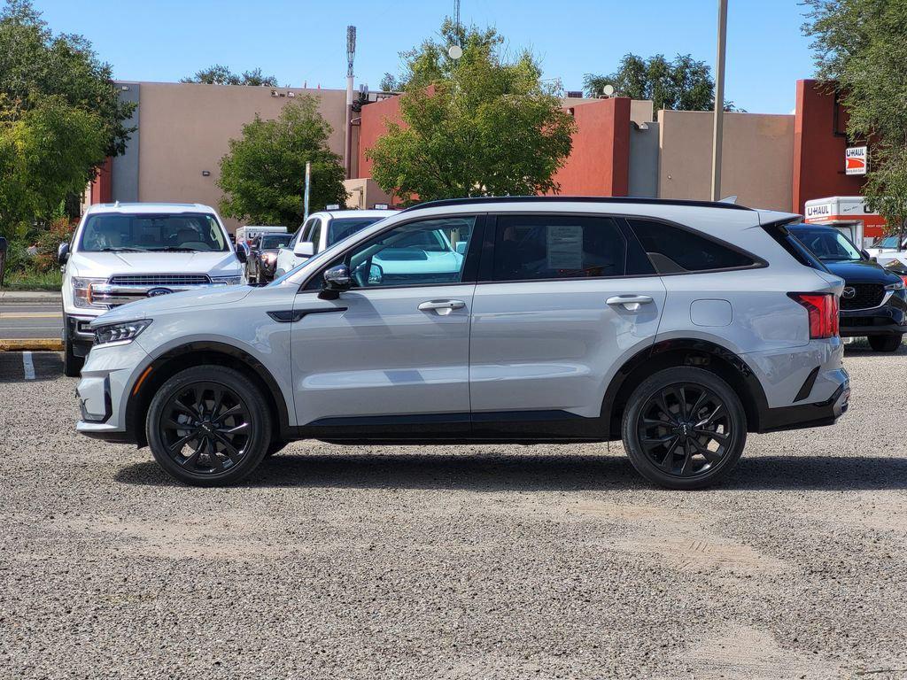 used 2023 Kia Sorento car, priced at $30,497