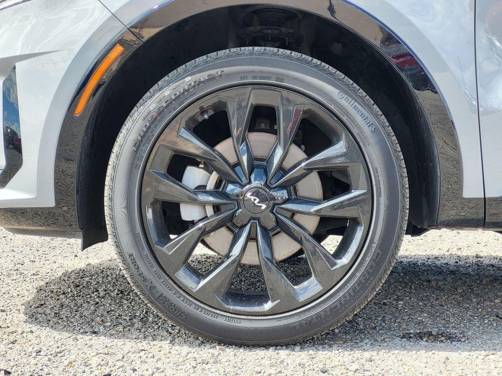 used 2023 Kia Sorento car, priced at $30,497