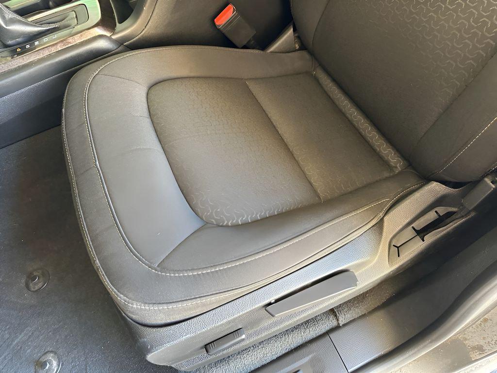 used 2022 GMC Canyon car, priced at $28,999