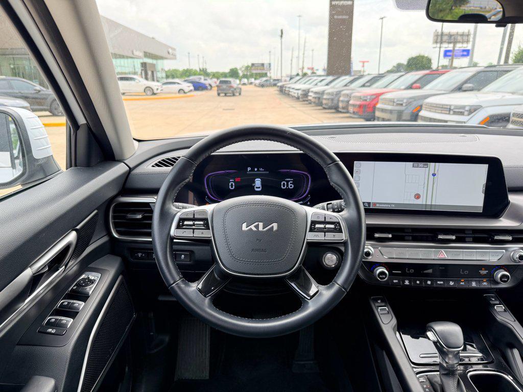 used 2025 Kia Telluride car, priced at $36,124