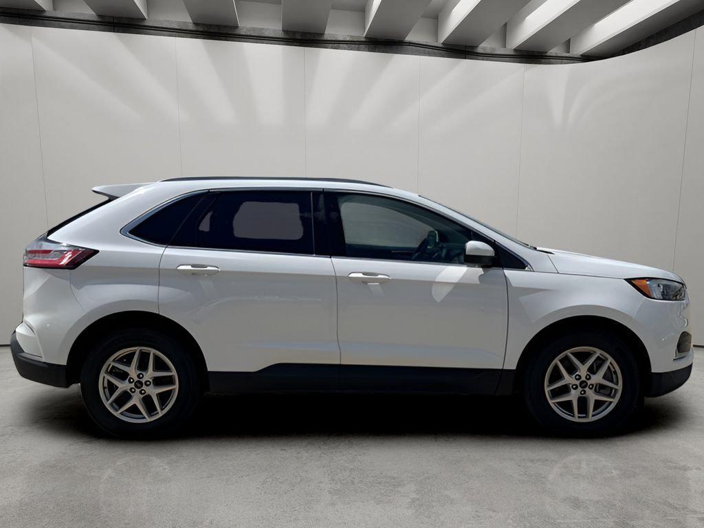 used 2023 Ford Edge car, priced at $28,010