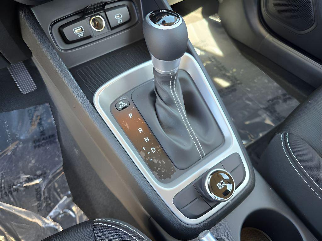 used 2025 Hyundai Venue car, priced at $23,451