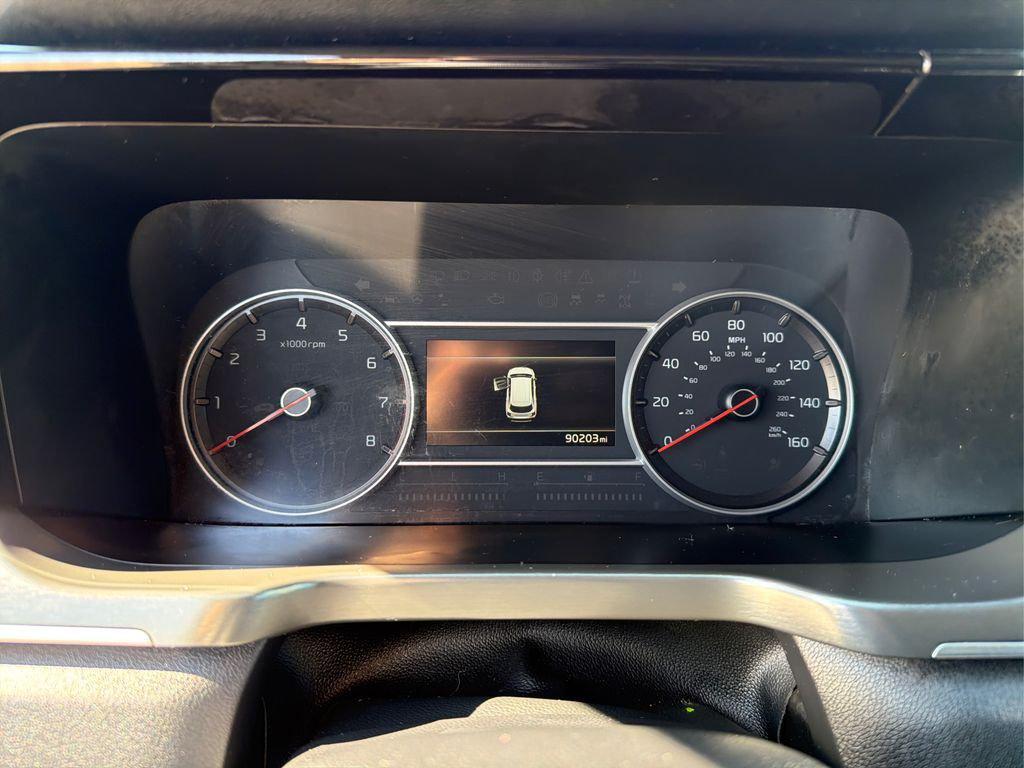 used 2022 Kia Sorento car, priced at $22,254