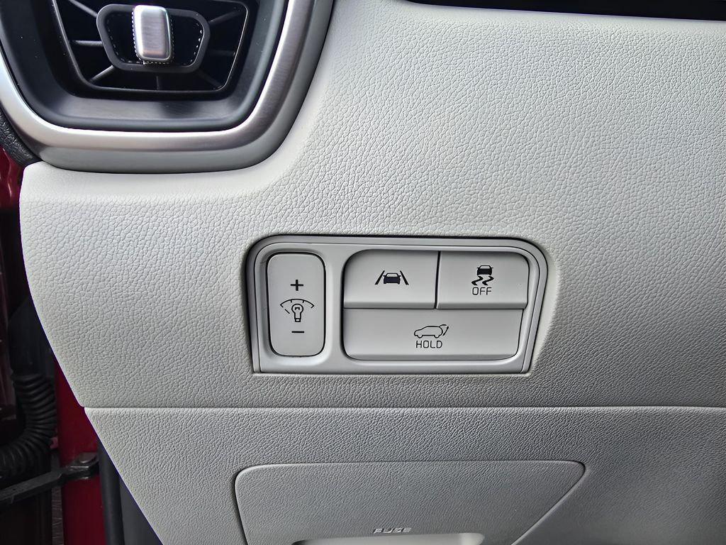 used 2022 Kia Sorento car, priced at $25,485