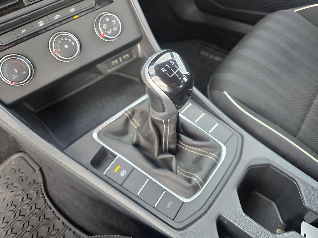 used 2023 Volkswagen Jetta car, priced at $15,998