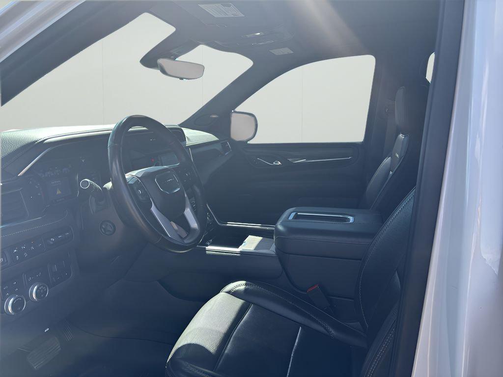 used 2024 GMC Yukon car, priced at $58,450