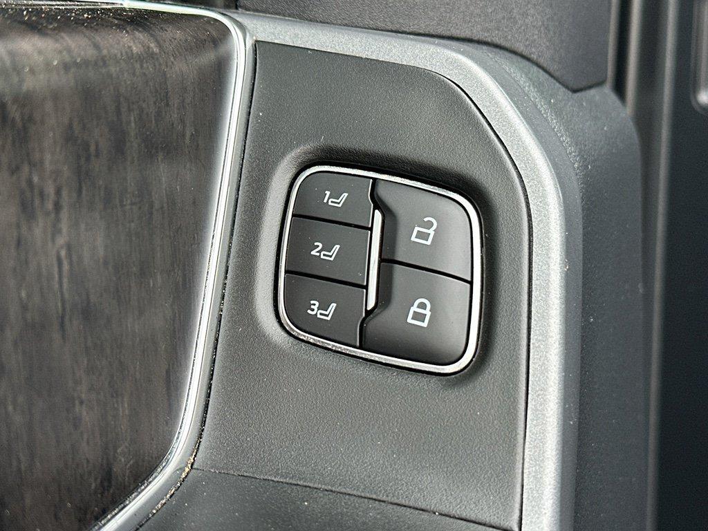 used 2024 Ford F-250 car, priced at $57,900