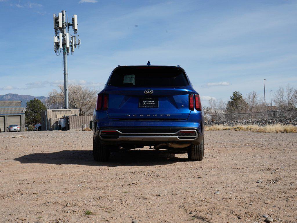 used 2021 Kia Sorento car, priced at $19,741