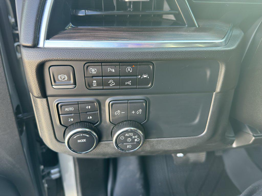 used 2025 Chevrolet Suburban car, priced at $70,775