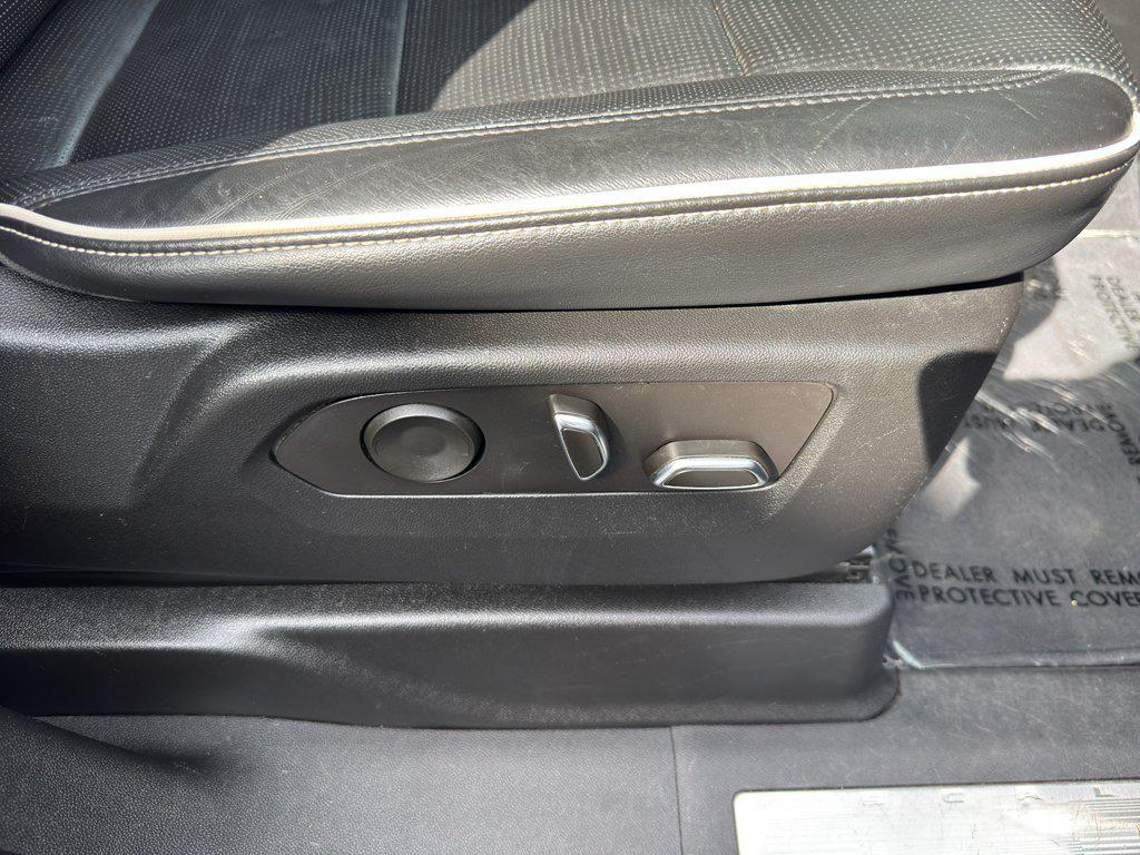 used 2023 Cadillac Escalade ESV car, priced at $59,549