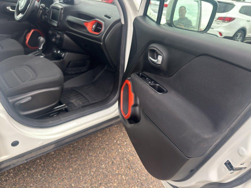 used 2020 Jeep Renegade car, priced at $20,995