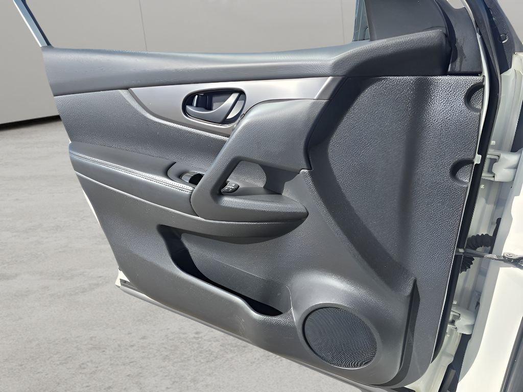 used 2019 Nissan Rogue Sport car, priced at $13,904