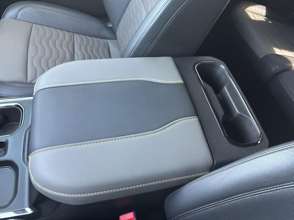 used 2024 Chevrolet Silverado 1500 car, priced at $58,943