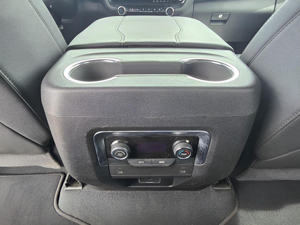 used 2025 Chevrolet Suburban car, priced at $67,620
