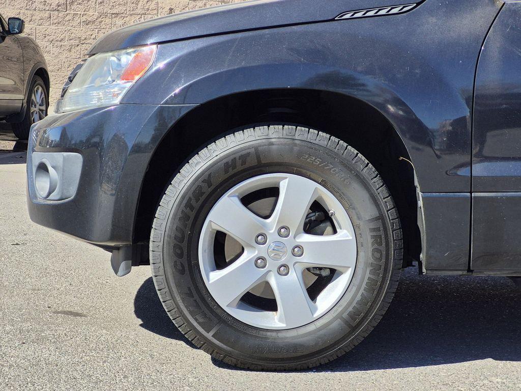 used 2013 Suzuki Grand Vitara car, priced at $10,537