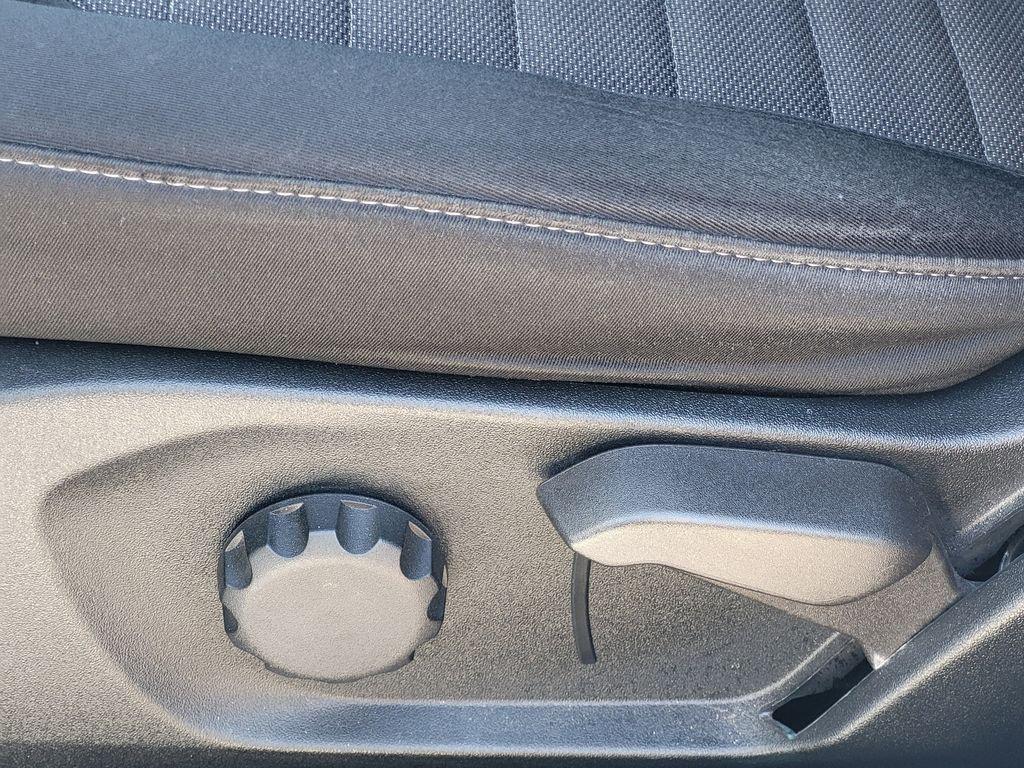 used 2022 Ford Edge car, priced at $21,940