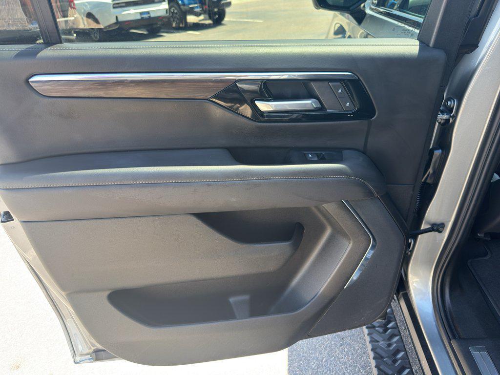 used 2025 Chevrolet Suburban car, priced at $69,693