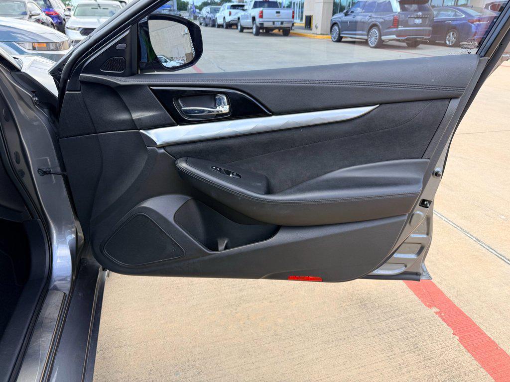 used 2016 Nissan Maxima car, priced at $15,687