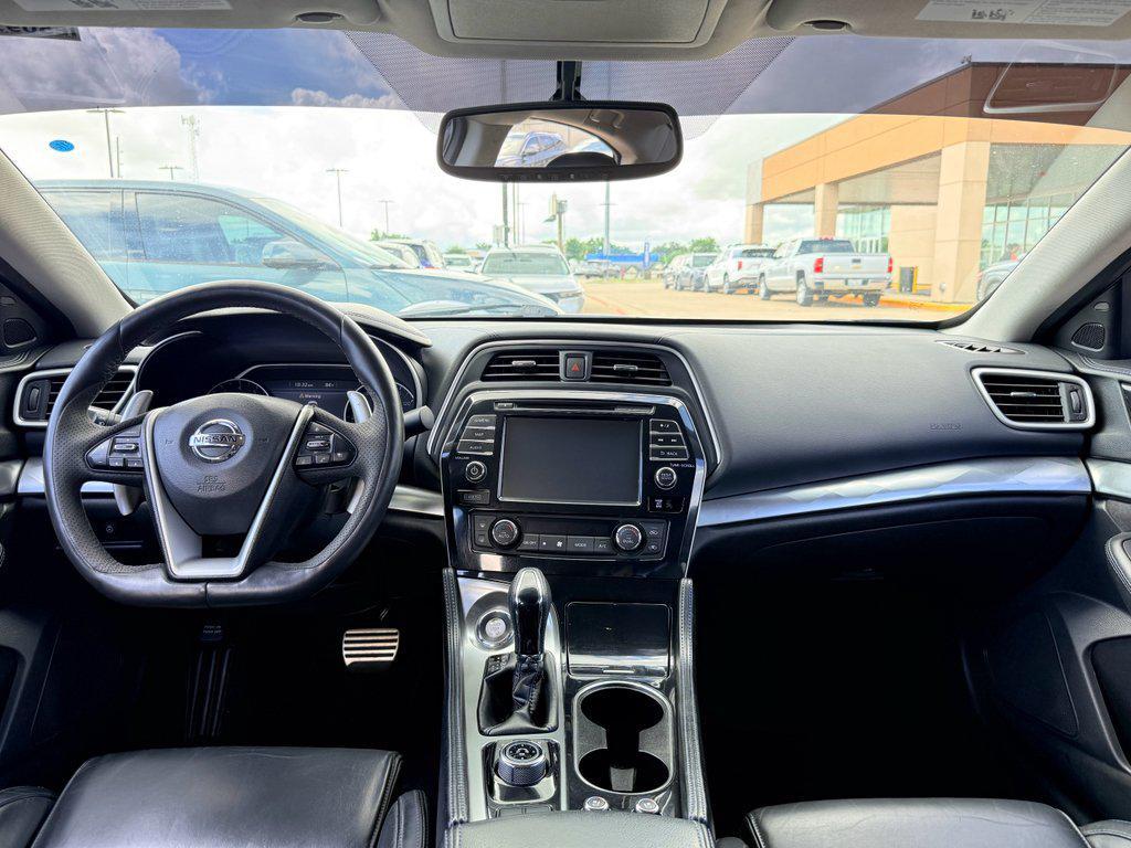 used 2016 Nissan Maxima car, priced at $15,687