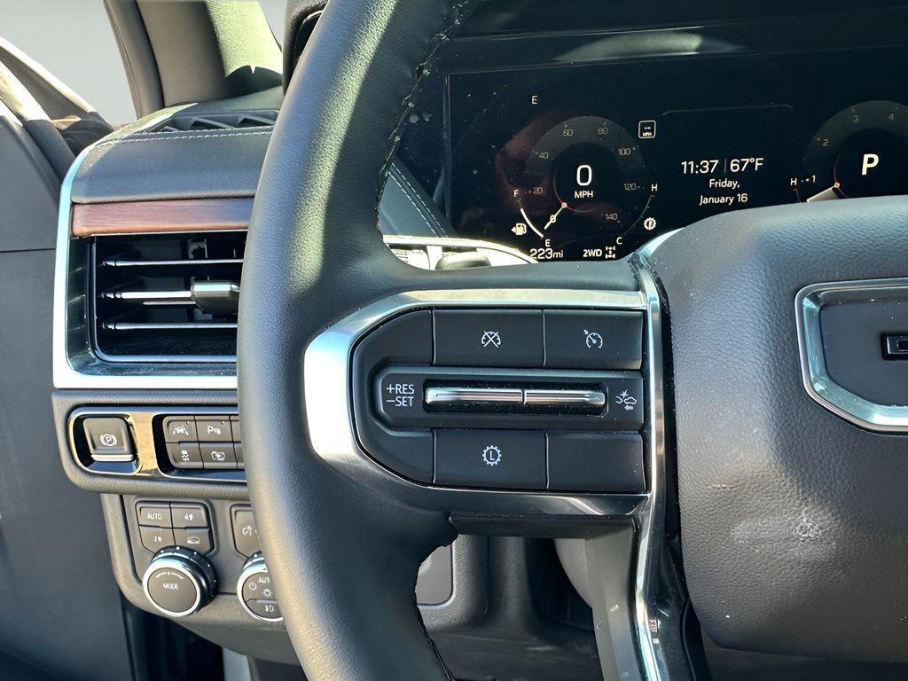 used 2025 GMC Yukon car, priced at $69,445