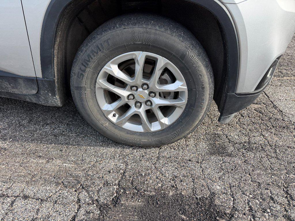 used 2019 Chevrolet Traverse car, priced at $18,694