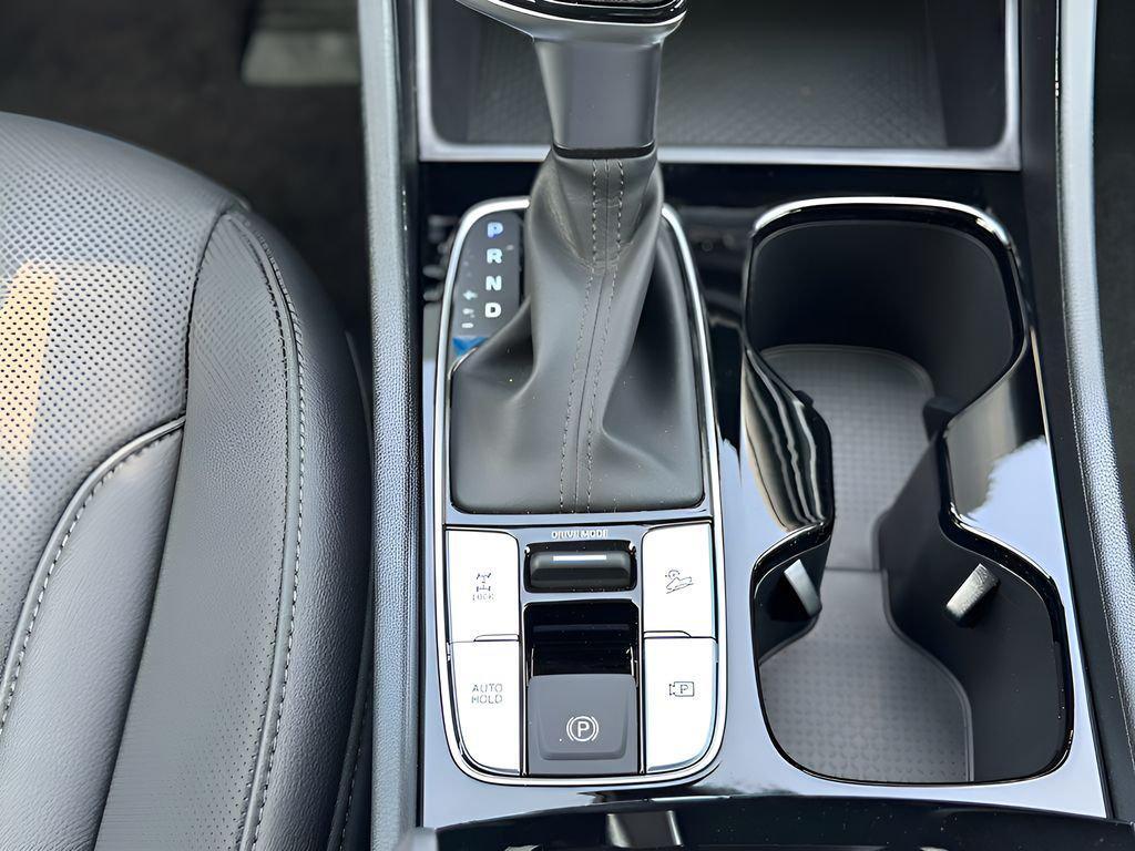 used 2025 Hyundai SANTA CRUZ car, priced at $30,846