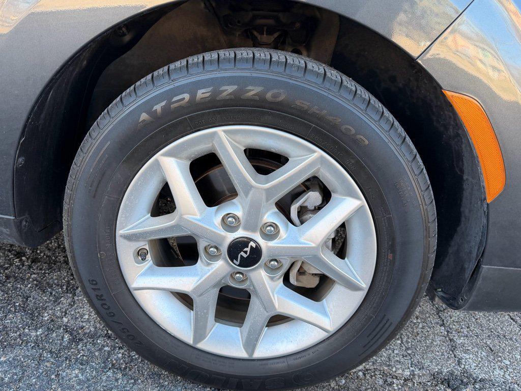 used 2022 Kia Soul car, priced at $16,256