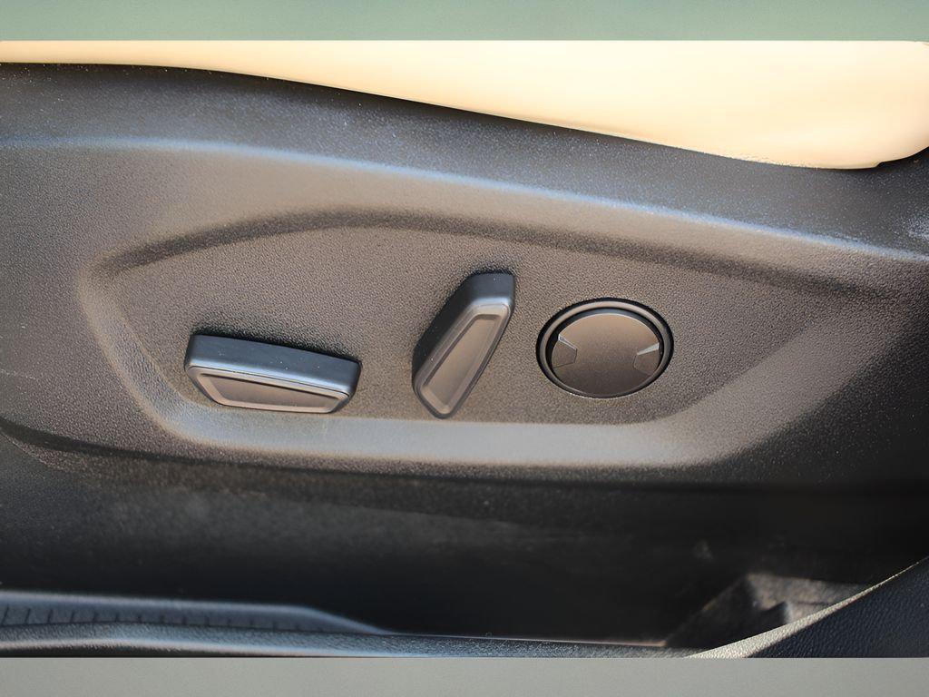 used 2021 Ford Edge car, priced at $18,997