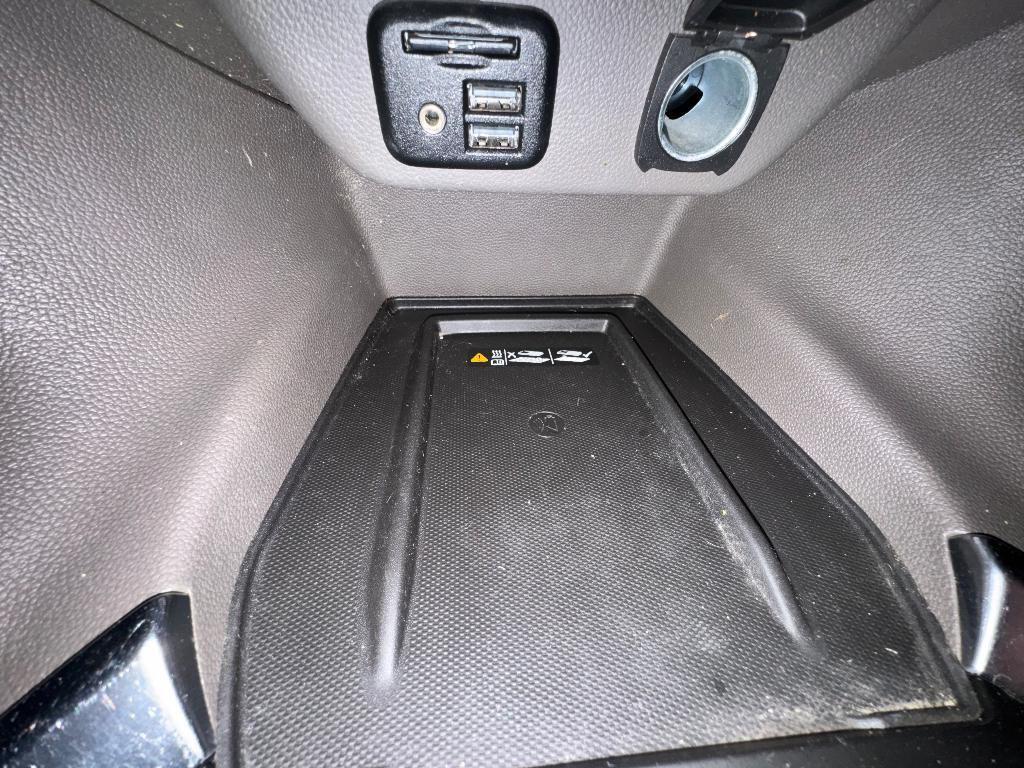 used 2021 Chevrolet Traverse car, priced at $24,262