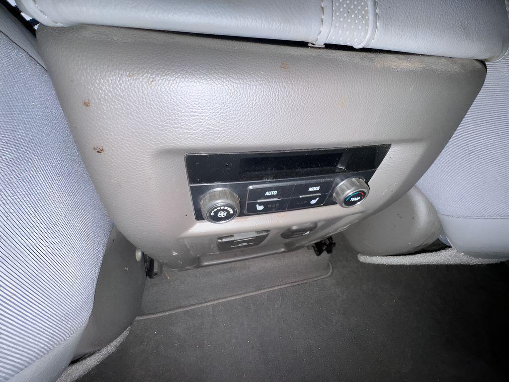 used 2021 Chevrolet Traverse car, priced at $24,262