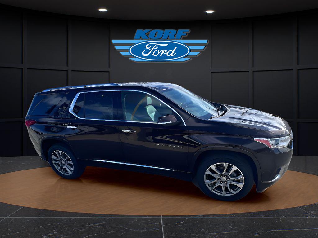 used 2021 Chevrolet Traverse car, priced at $24,262